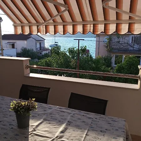 Διαμέρισμα Mijic Τρογκίρ