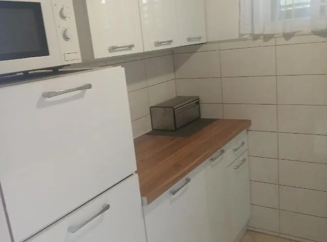Apartament Mijic *