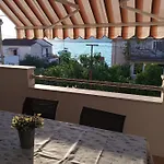 Апартаменты Mijic Трогир